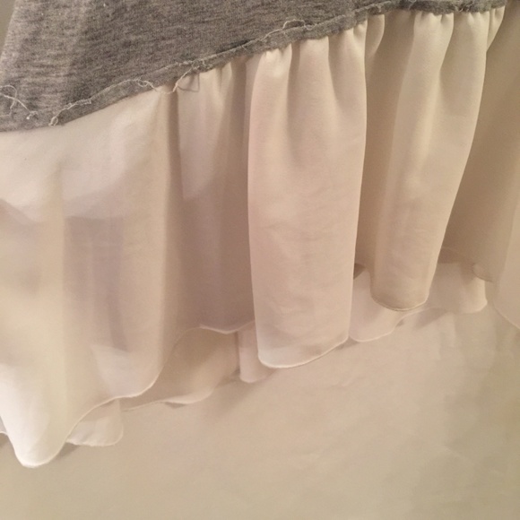 Uptown Vibe Heather Gray Hi Lo T-Shirt Top - Picture 5 of 8